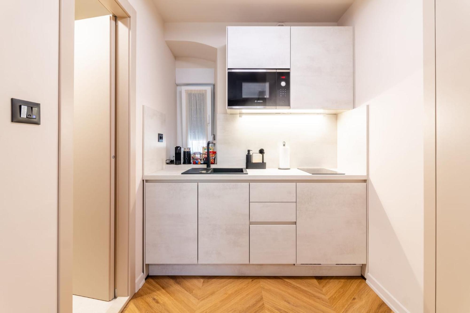 Apartment Centre In Stone House 스플리트 외부 사진